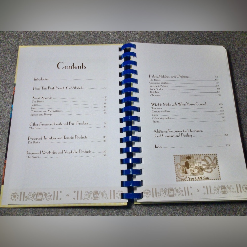 The Farmer's Wife Canning and Preserving Cookbook : Over 250 Blue-Ribbon Recipes - Picture 5 of 9